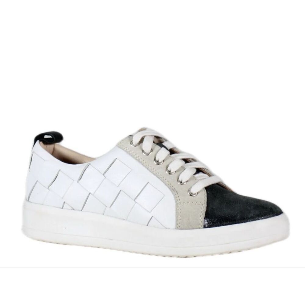 Diba True Yuliana Black White Leather Sneaker Size 8.5 New With Box